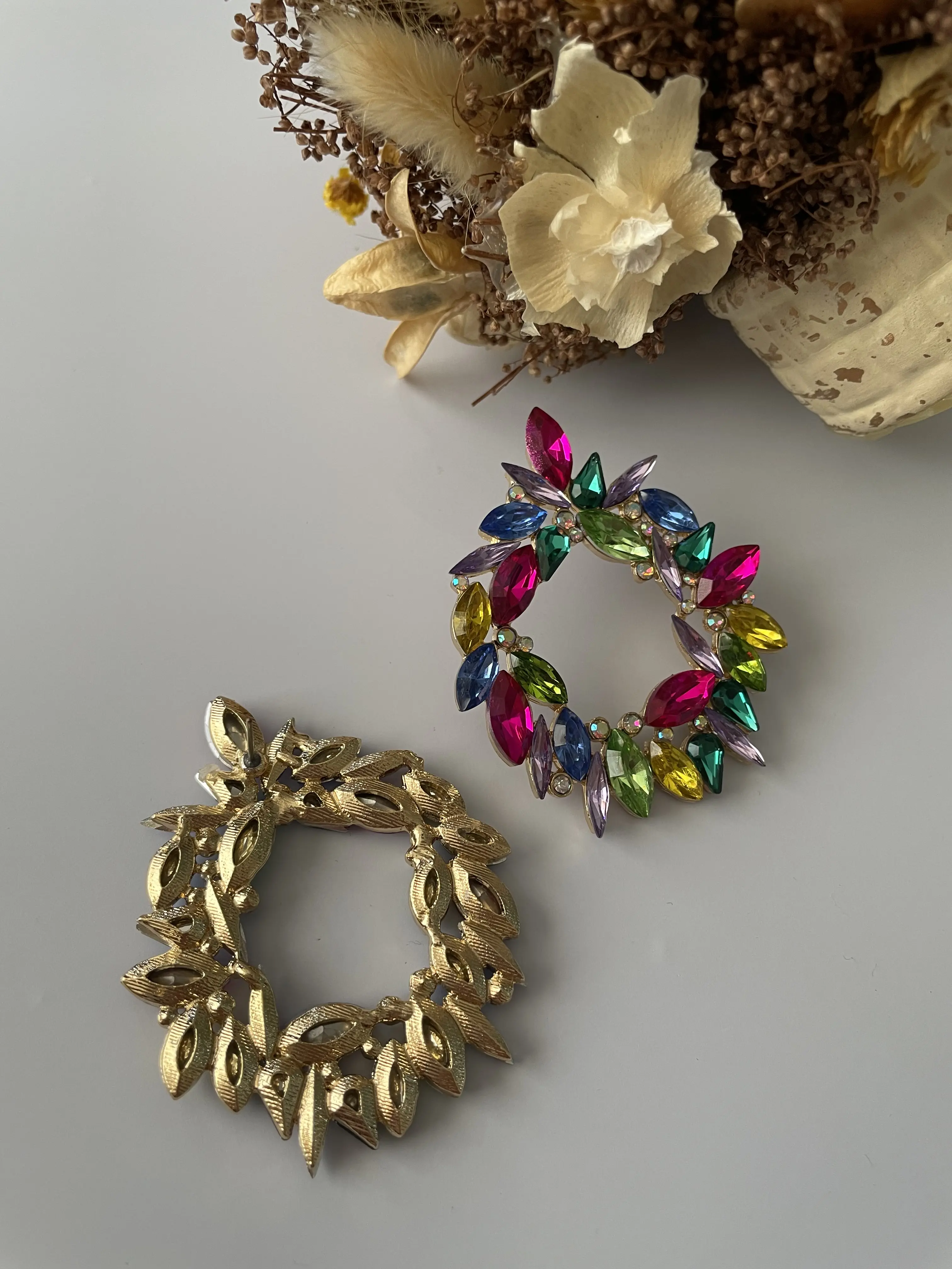 گوشواره رنگی رنگی